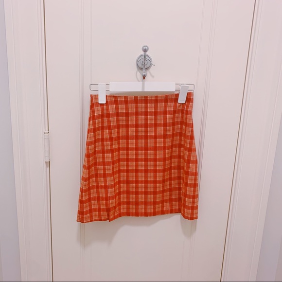 BNWOT*RARE*BRANDY MELVILLE CARA MINI SKIRT❤️🔥RED/ORANGE PLAID-OS-NEVER … - Picture 1 of 16
